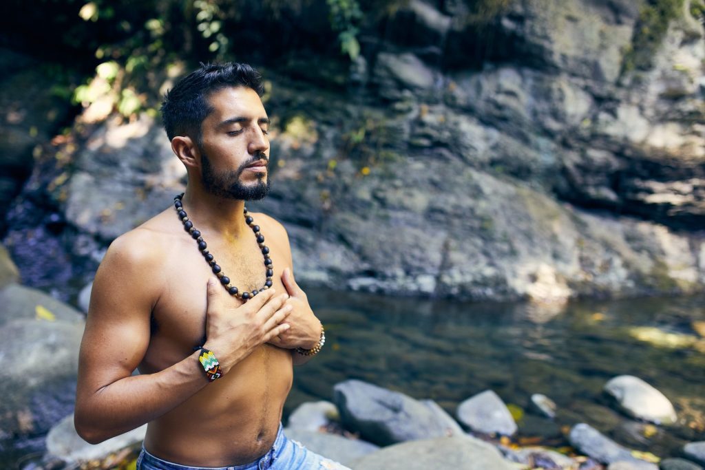 Walking Alone: How to Engage in Mindful Connection with the Environment Around You